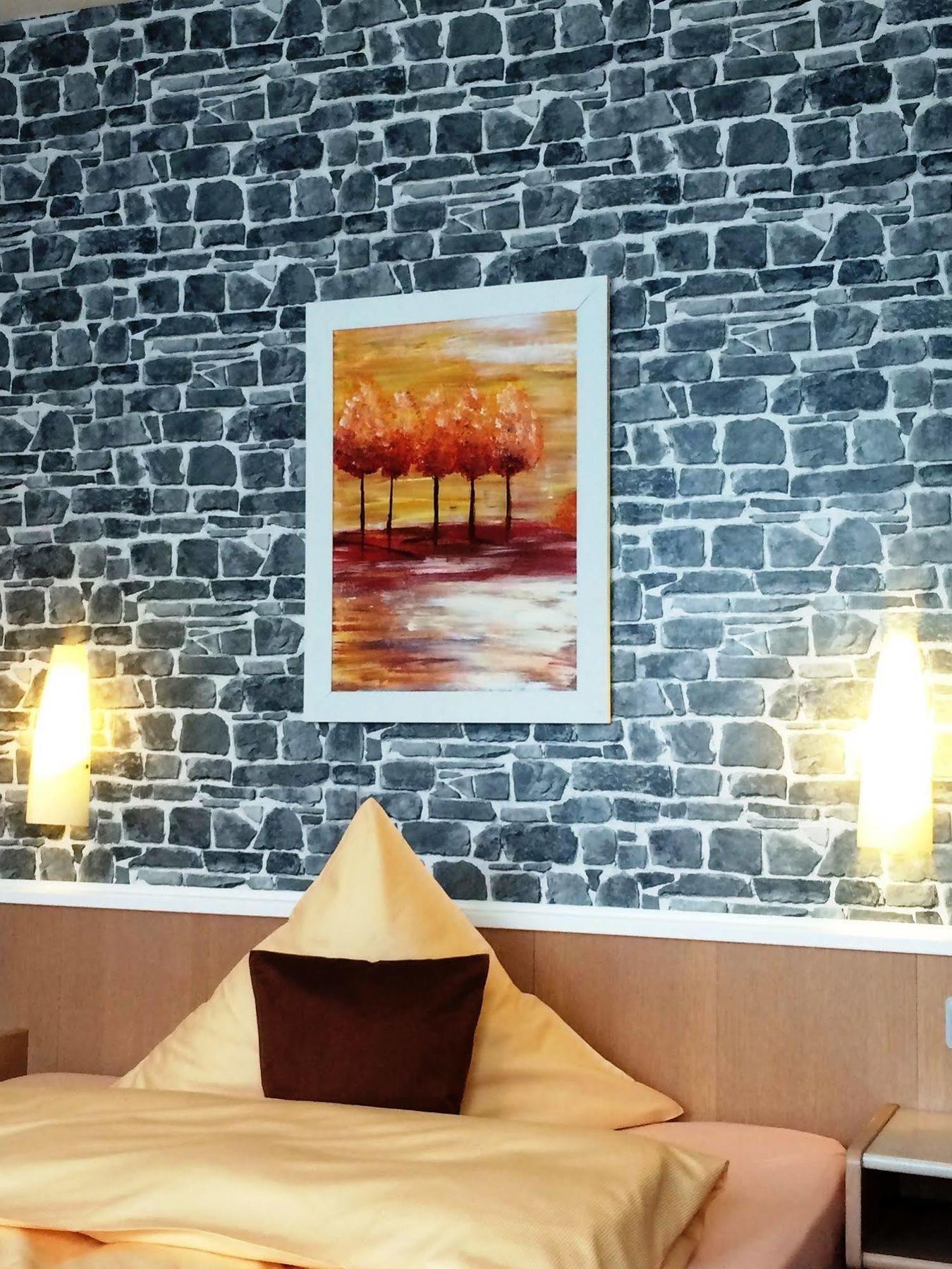 Hotel Stadt Hamburg Am Fluss Саарбрюккен Экстерьер фото